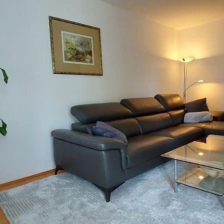 3 Min. Away Apartman Kapronca Kültér fotó
