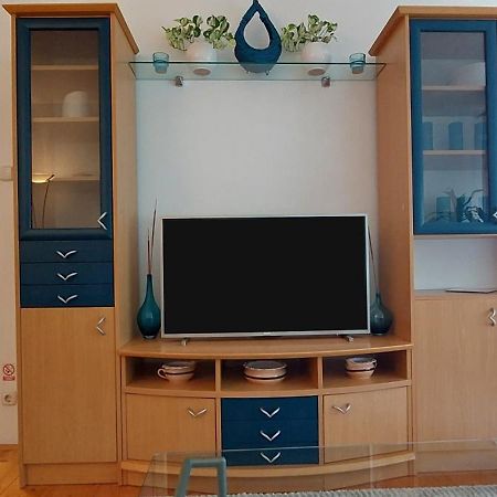 3 Min. Away Apartman Kapronca Kültér fotó